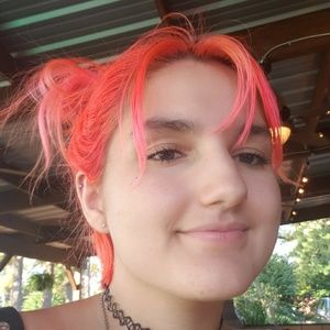 Meet your Posher, Blue